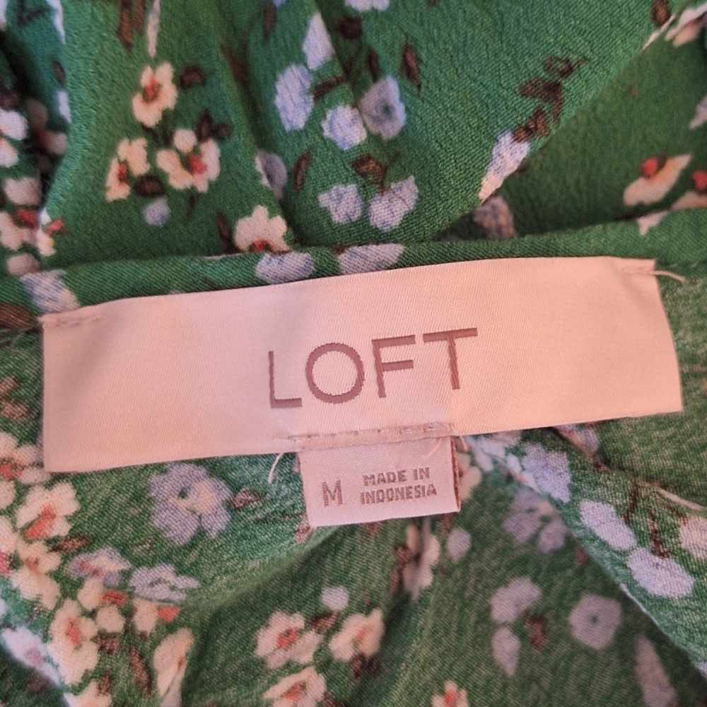 LOFT Floral Green Women's Top Blouse Medium *C7 - Picture 5 of 6